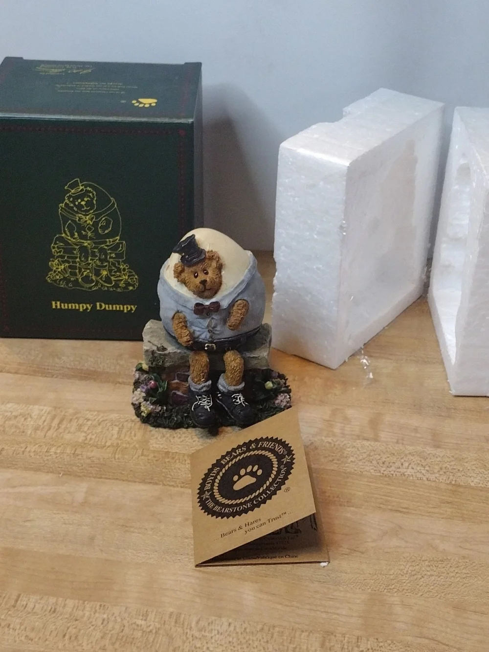 Boyds Bears Humpy Dumpy All Cracked Up 2458 1E First Edition Nursery Rhyme Boxed